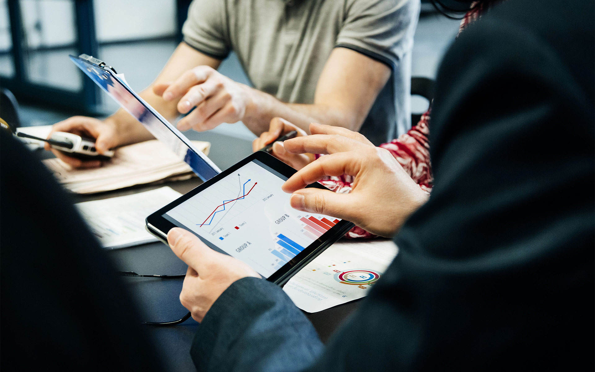 marketing-charts-meeting banner principal estatostics